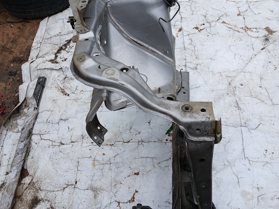 Балка подрадиаторная