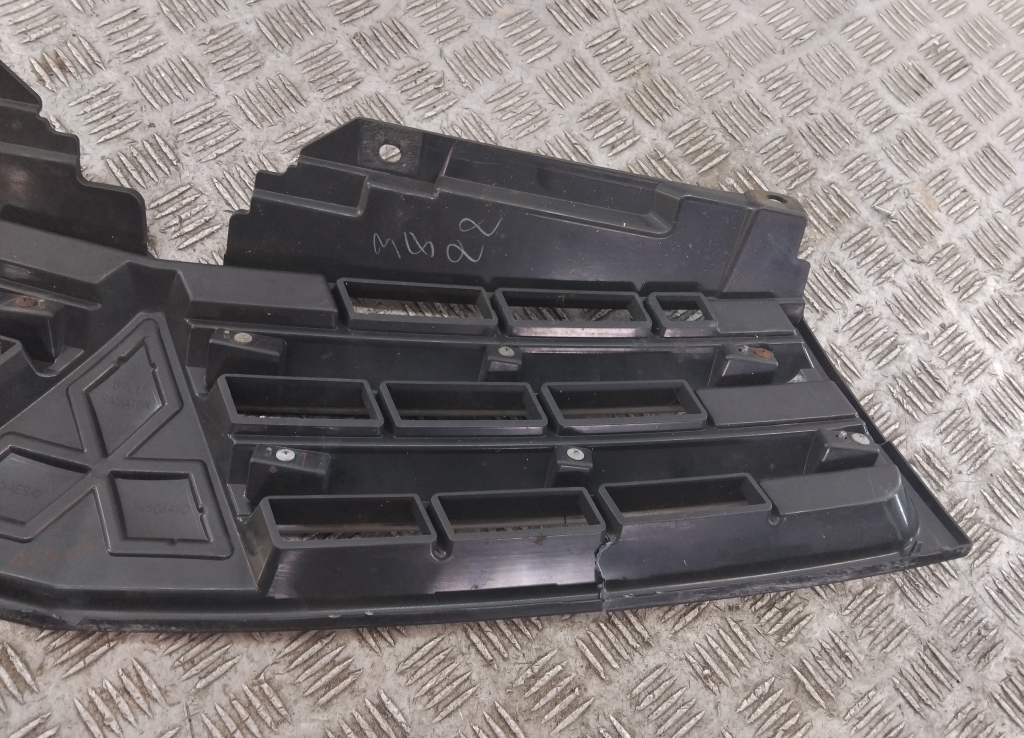 Решетка радиатора