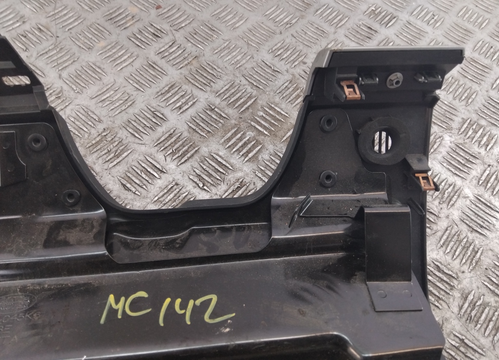 Подушка безопасности пассажирская (в торпедо)