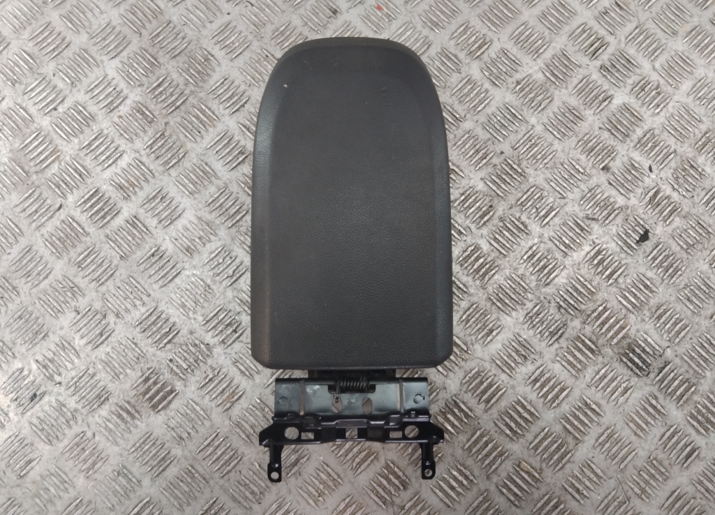 Подлокотник