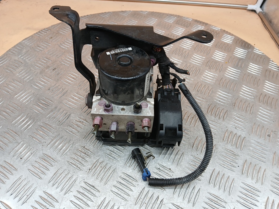 Блок ABS (насос)