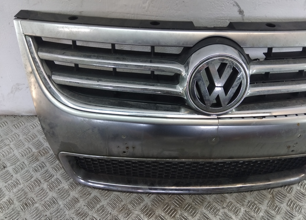 Решетка радиатора