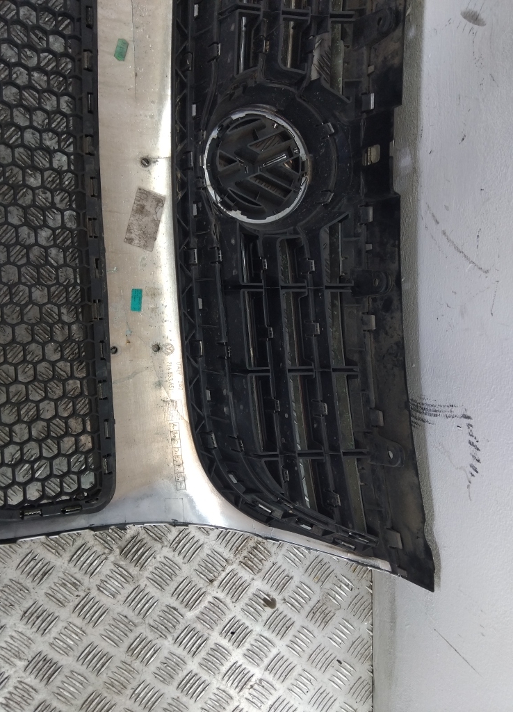 Решетка радиатора