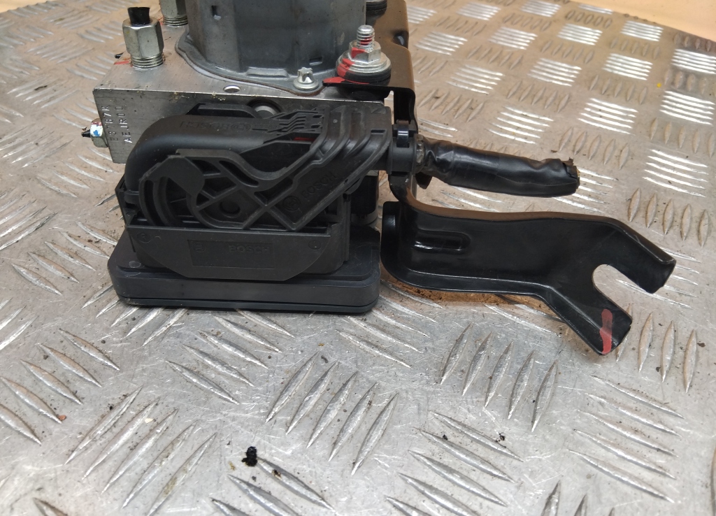 Блок ABS (насос)