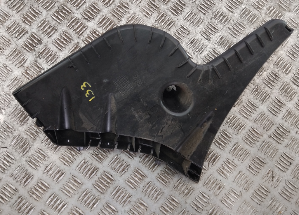 Кронштейн заднего бампера левый