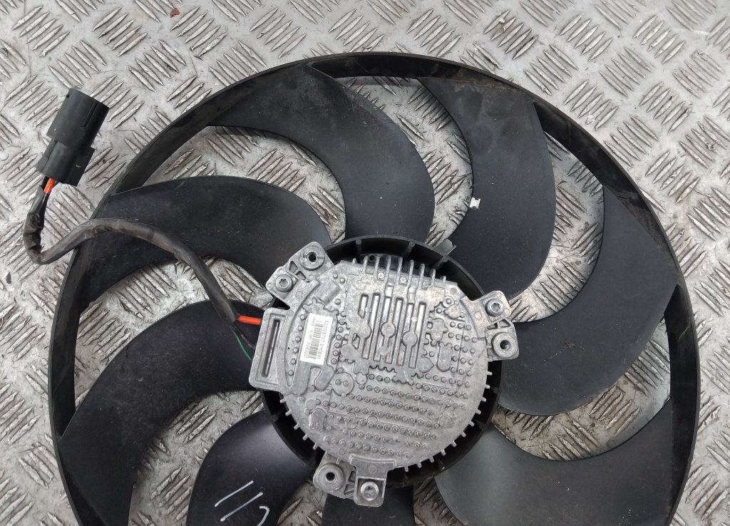 Вентилятор радиатора