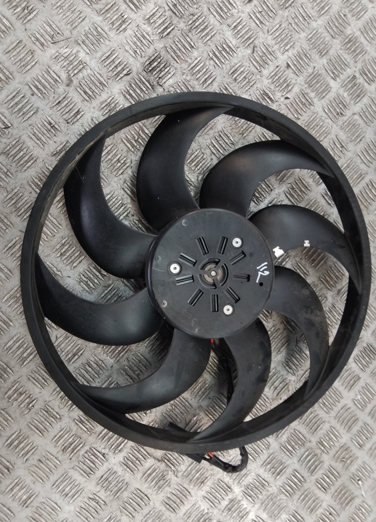 Вентилятор радиатора