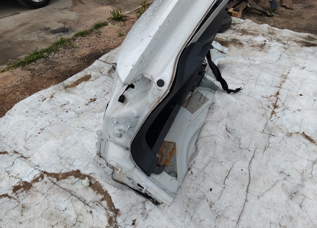 Крыло заднее левое