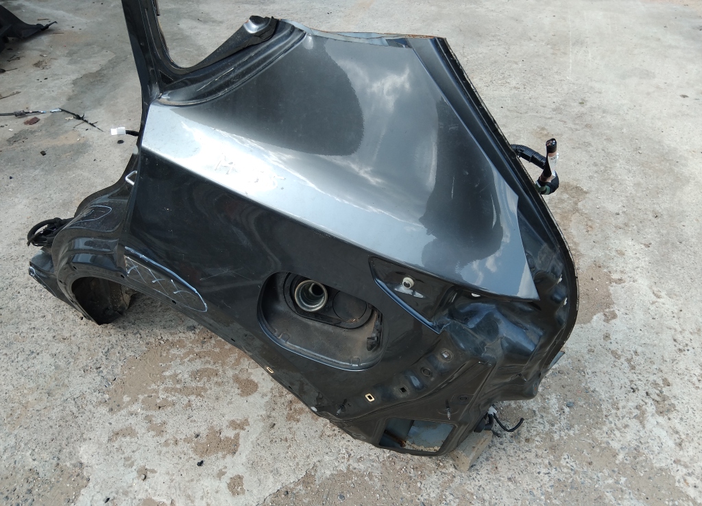 Крыло заднее левое