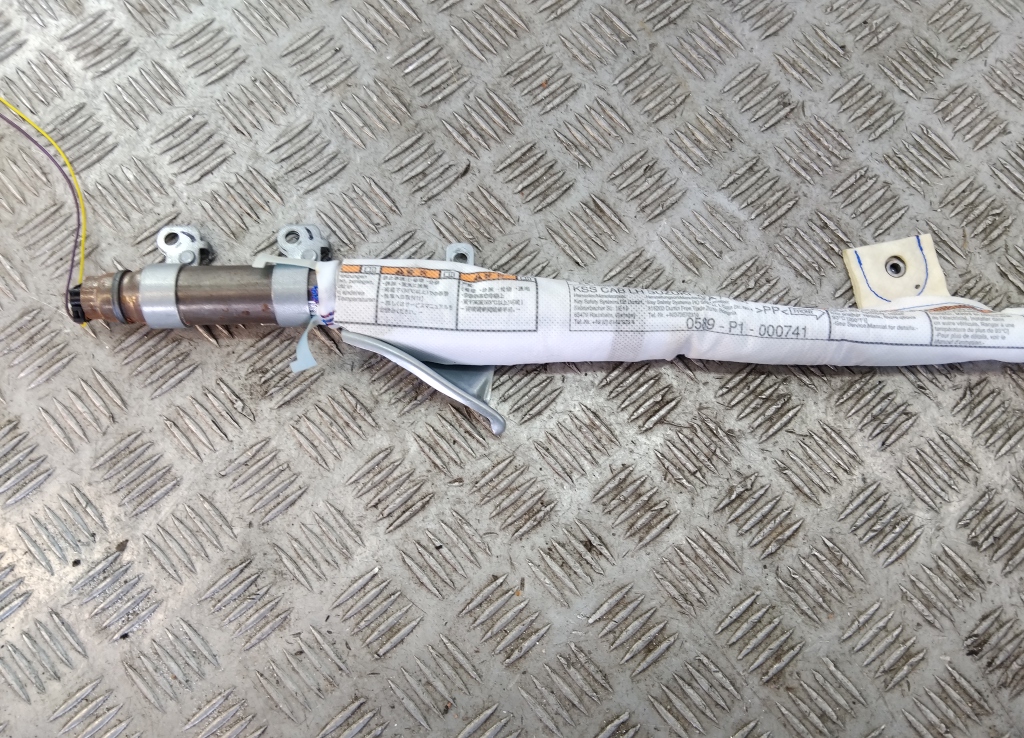 Подушка безопасности боковая (шторка)