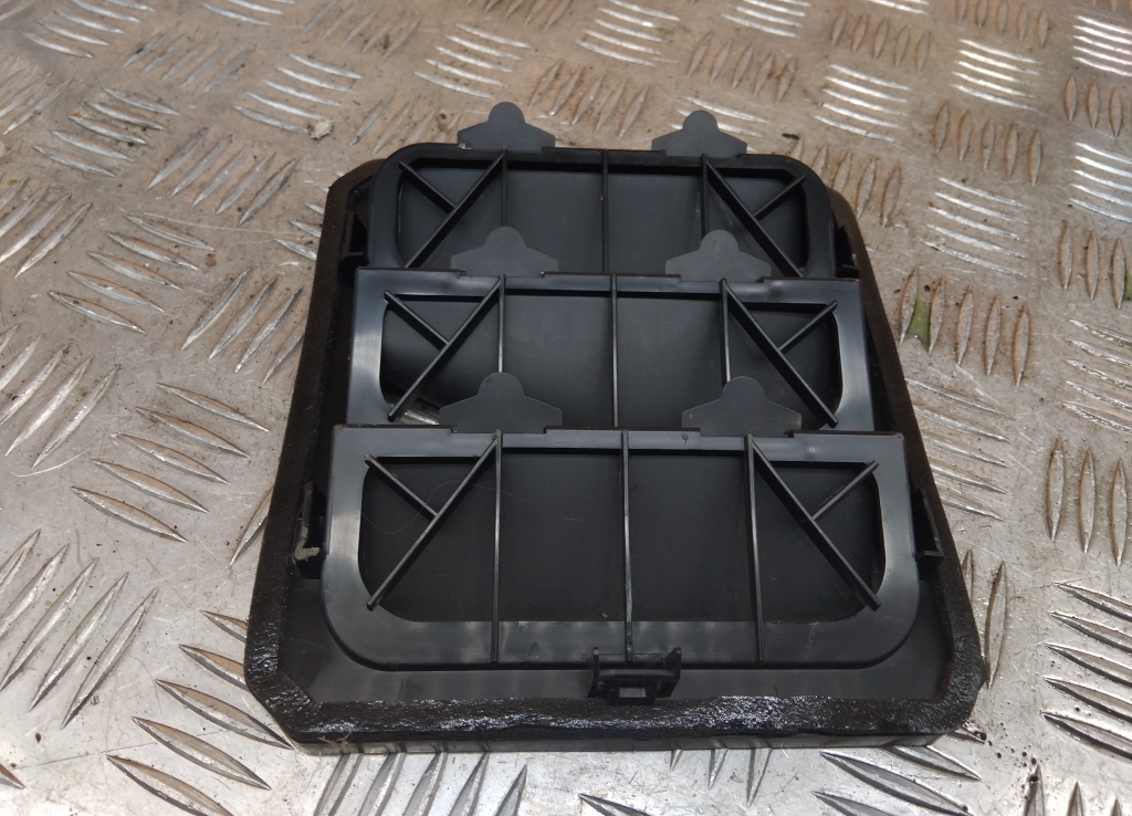 Решетка вентиляционная