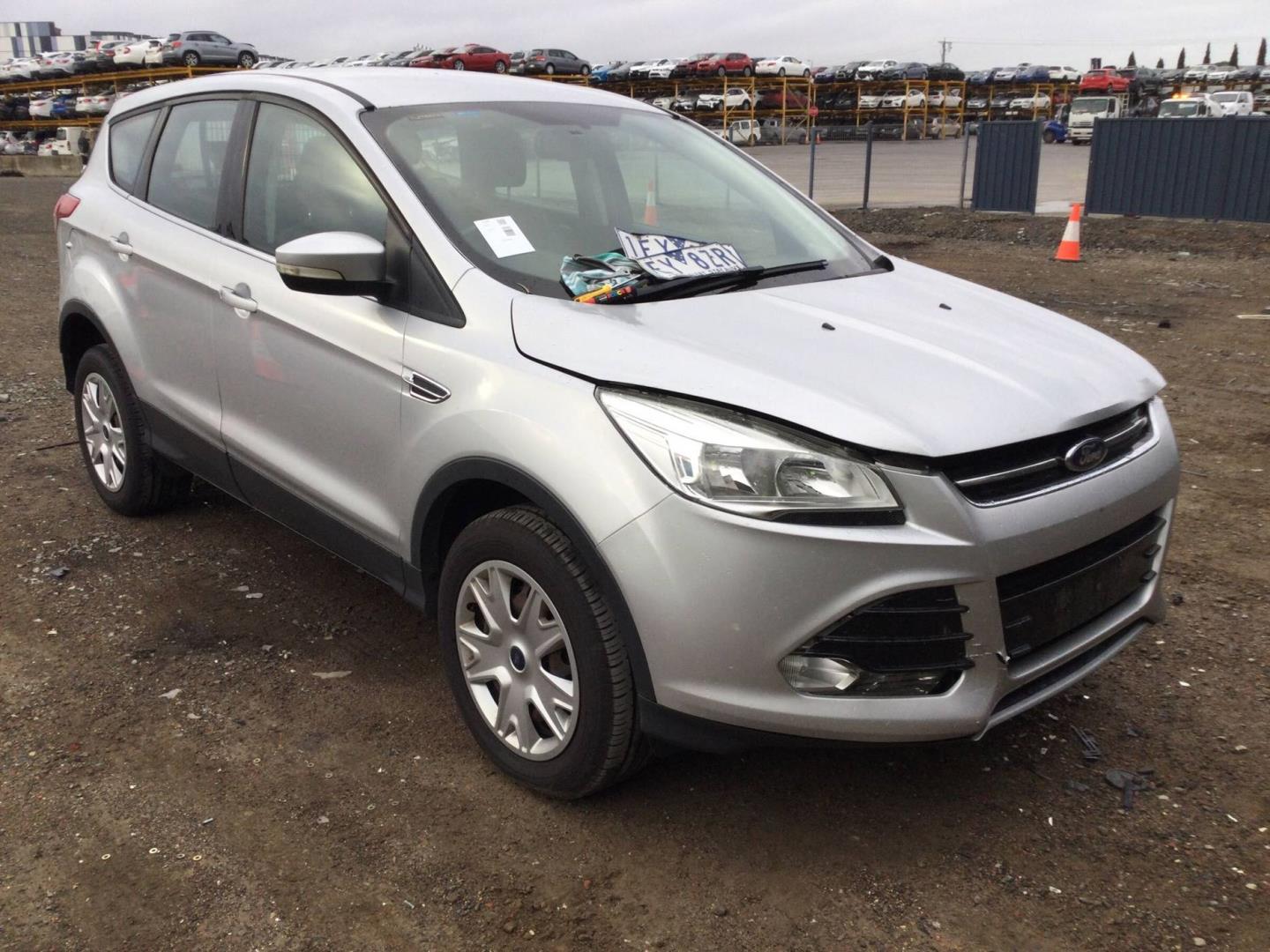 Ford Kuga (CBS) -
