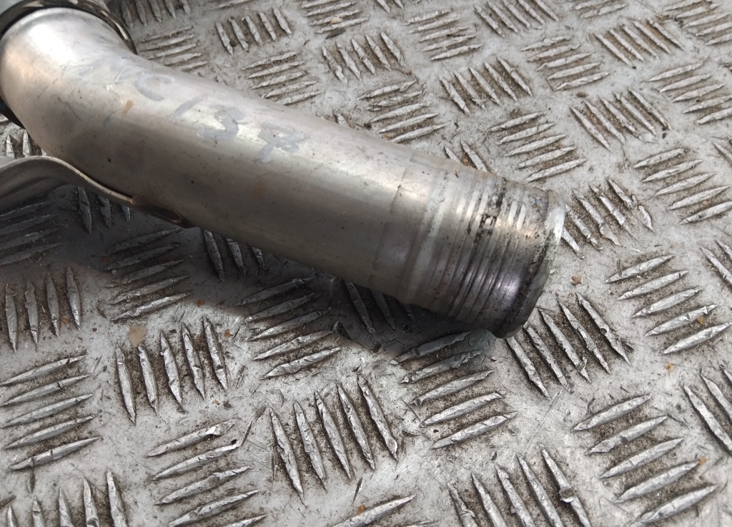 Патрубок интеркулера