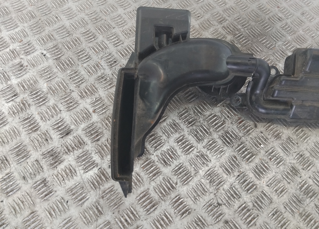 Воздухозаборник (внутри)