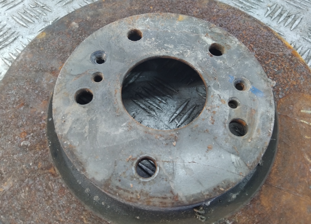 Диск тормозной передний вентилируемый