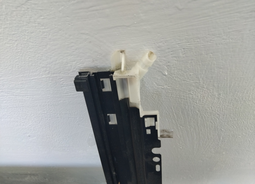 Люк в сборе электрический