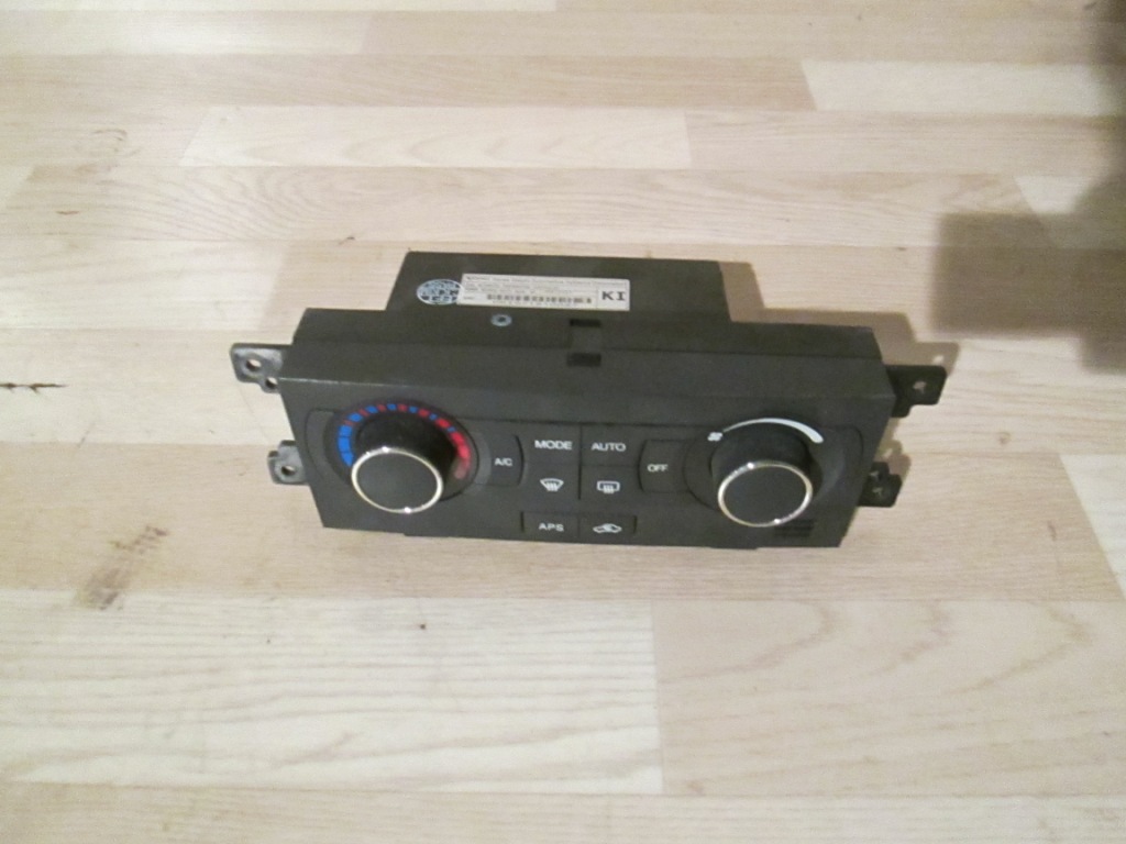 Блок управления климатической установкой