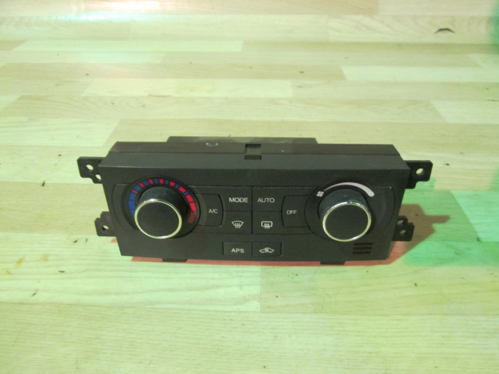 Блок управления климатической установкой