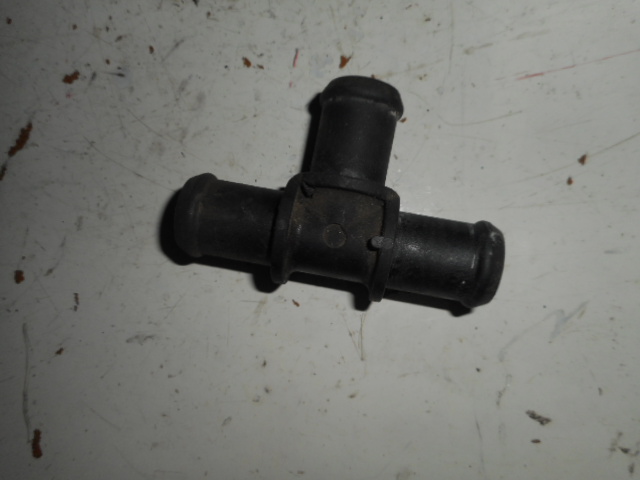 Тройник системы охлаждения