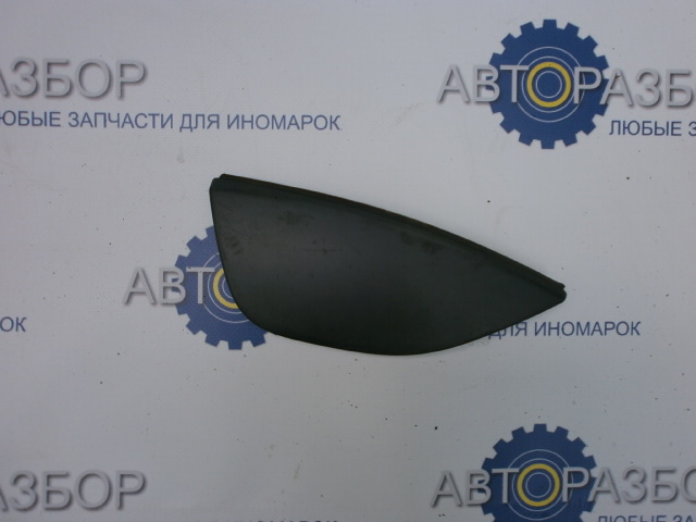 Накладка на лючок топливного бака