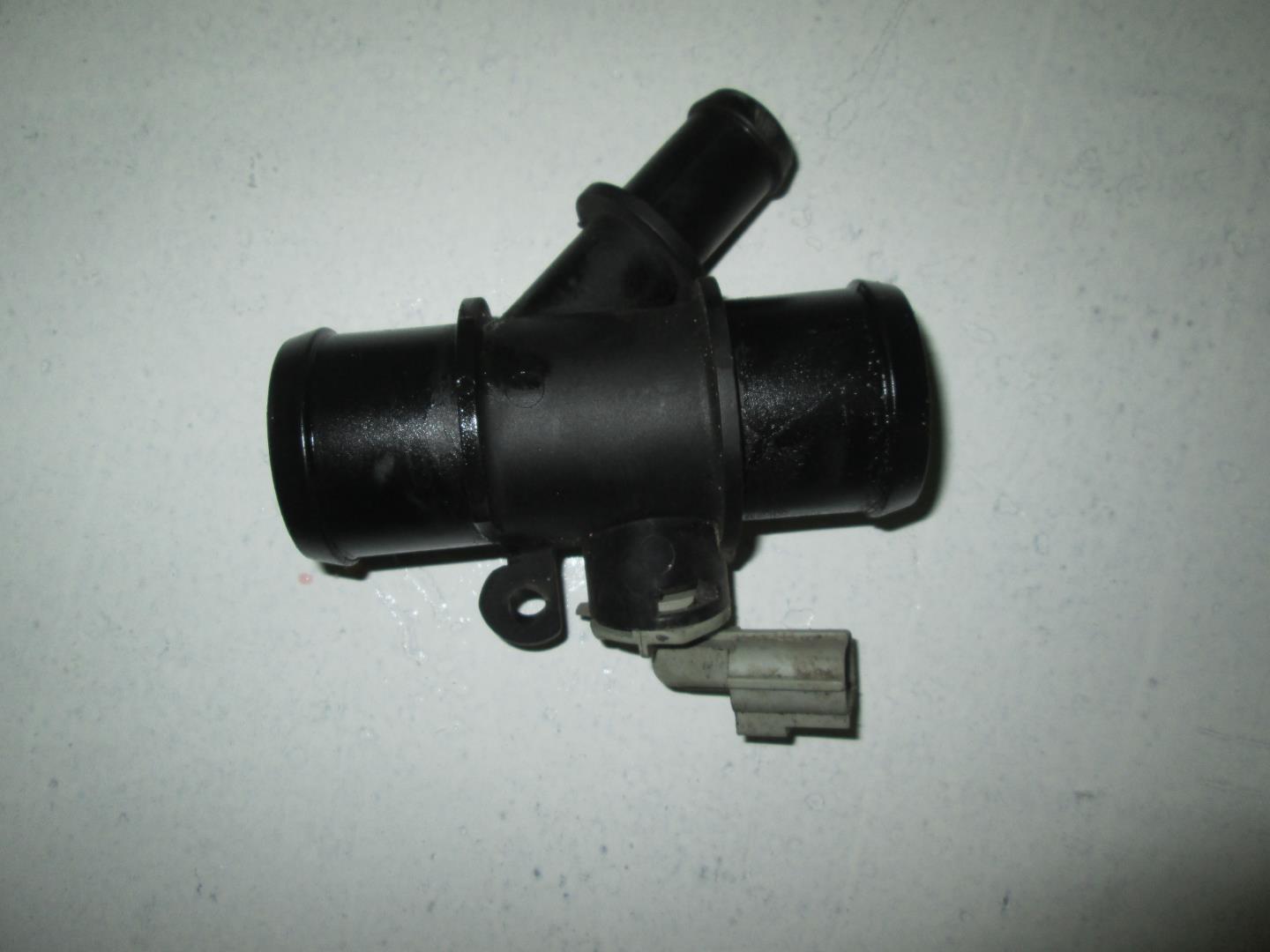 Тройник системы охлаждения