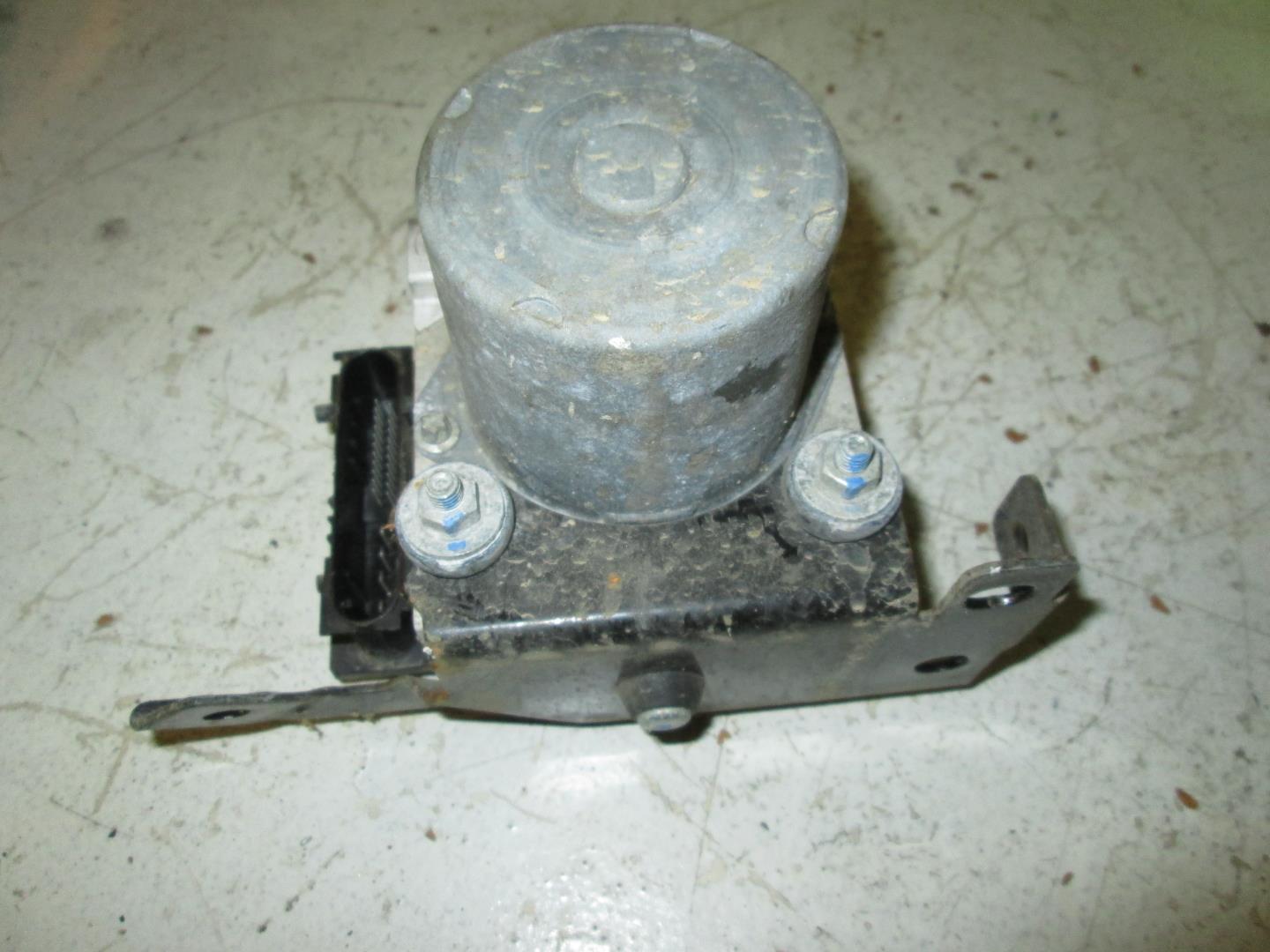 Блок ABS (насос)