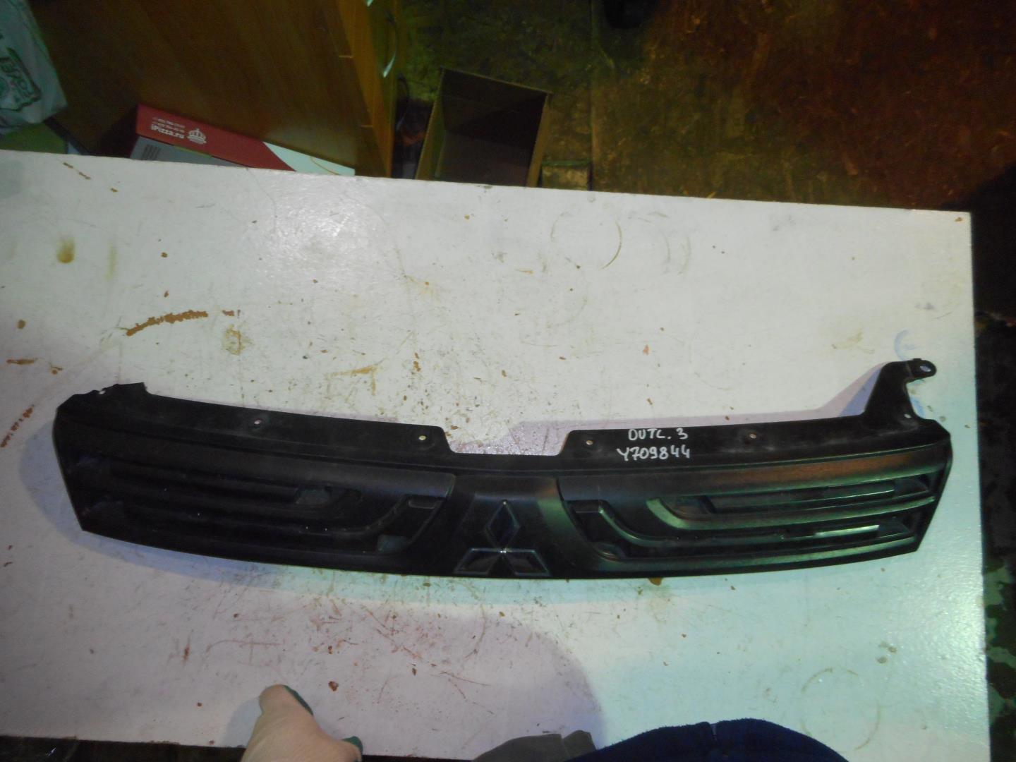 Решетка радиатора