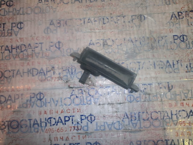 Ручка двери багажника наружная