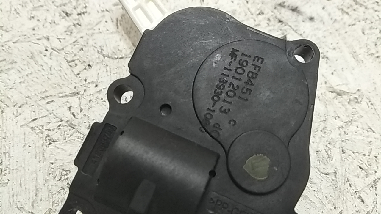 Моторчик заслонки печки