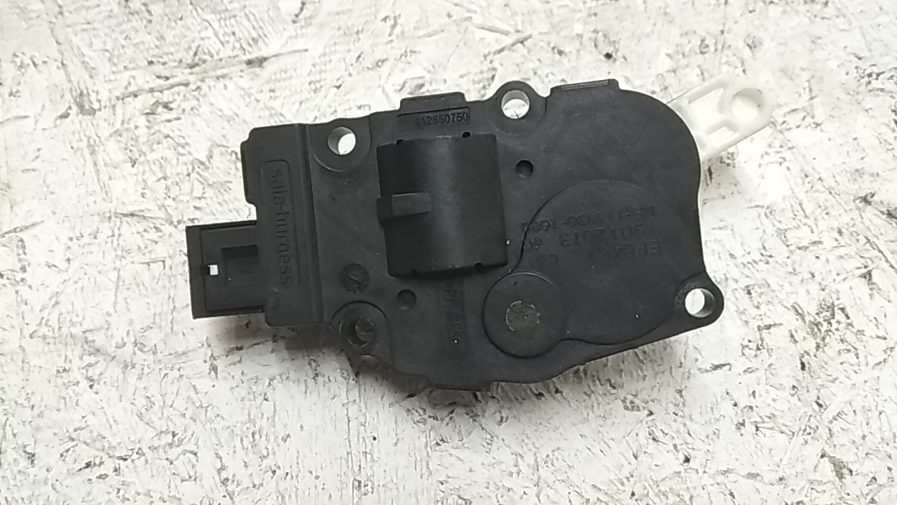 Моторчик заслонки печки