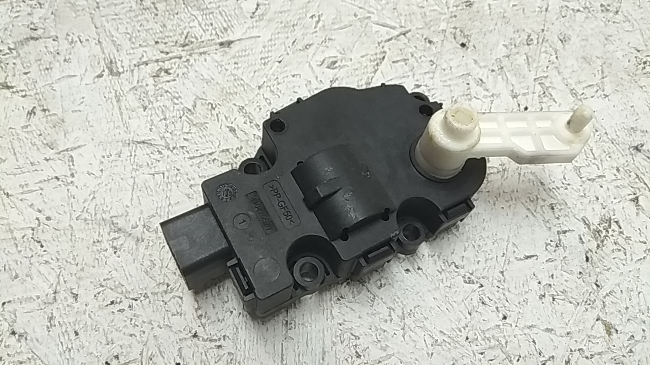 Моторчик заслонки печки