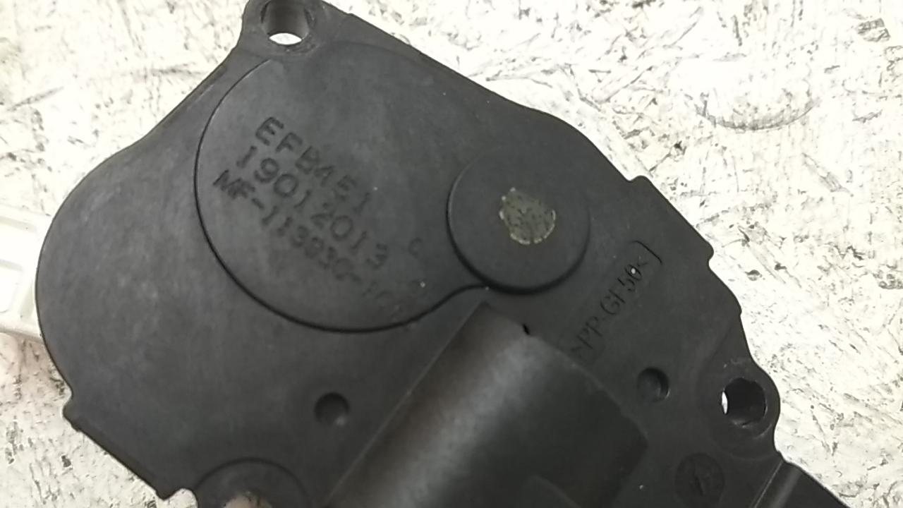 Моторчик заслонки печки