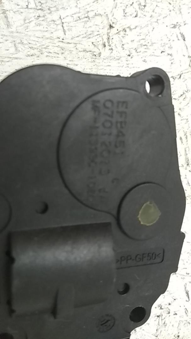 Моторчик заслонки печки