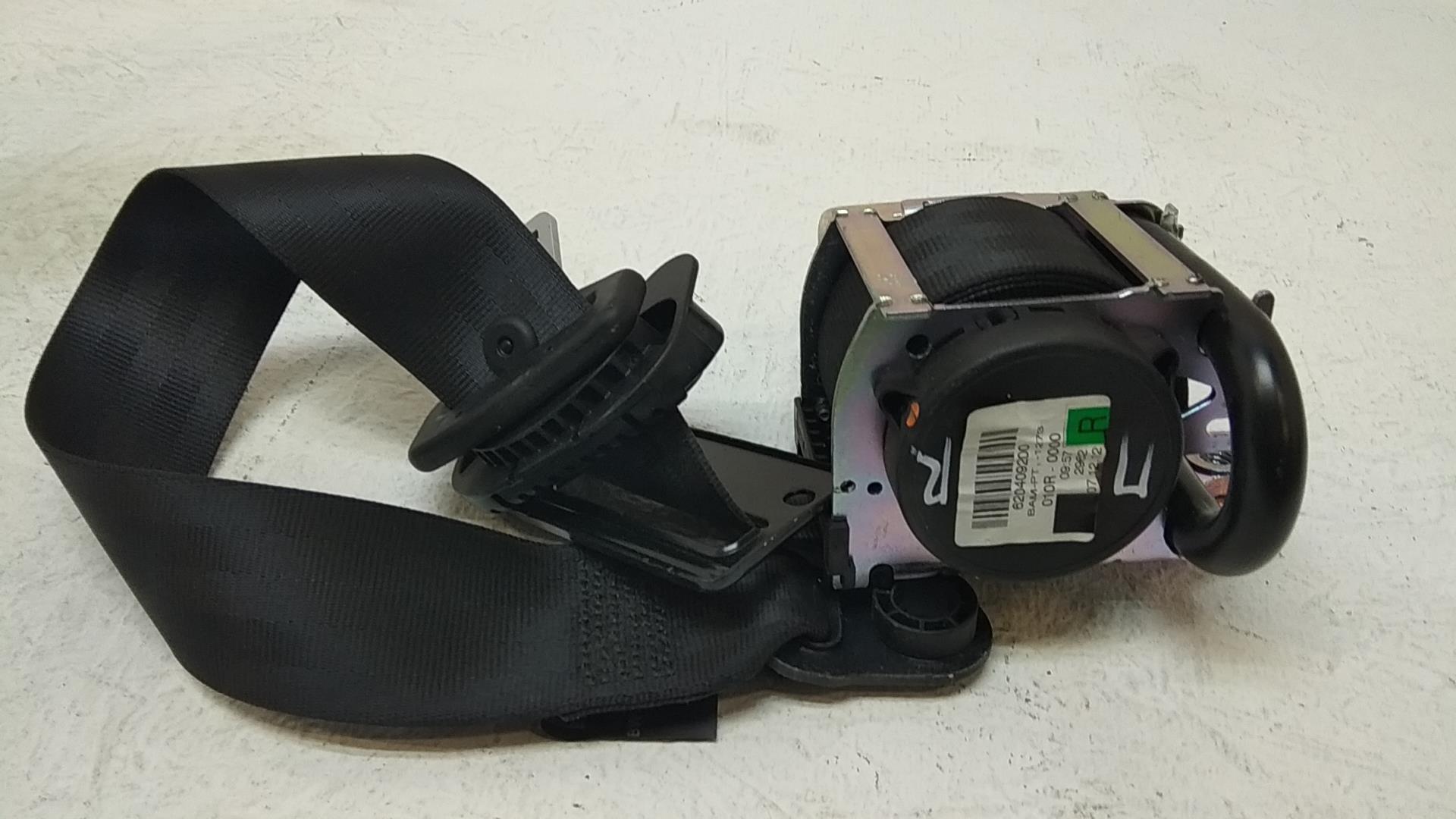 Ремень безопасности с пиропатроном