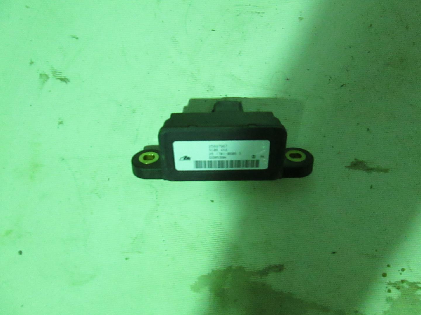 Датчик ускорения