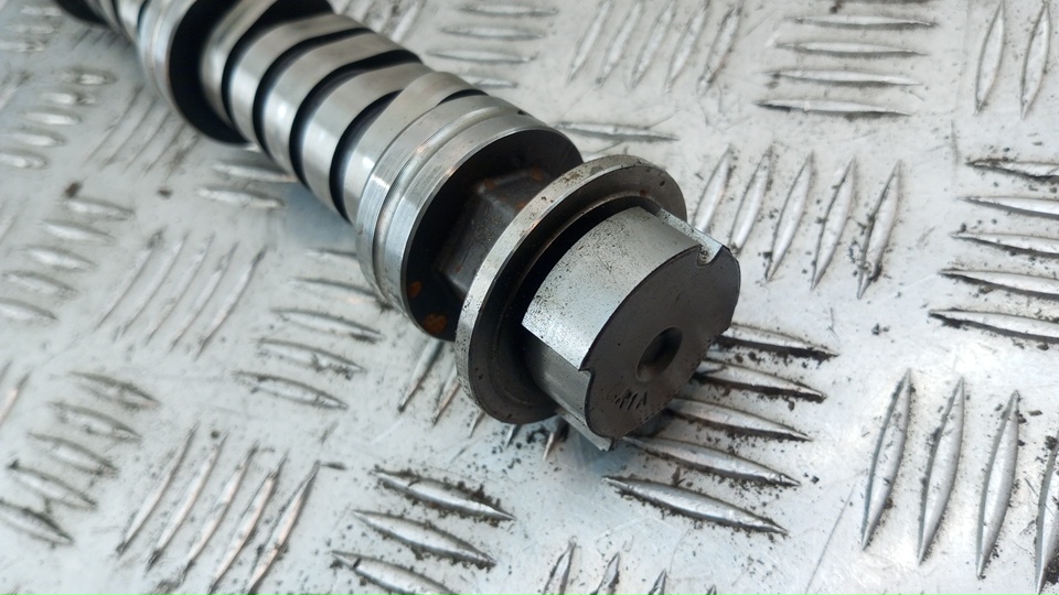 Распредвал