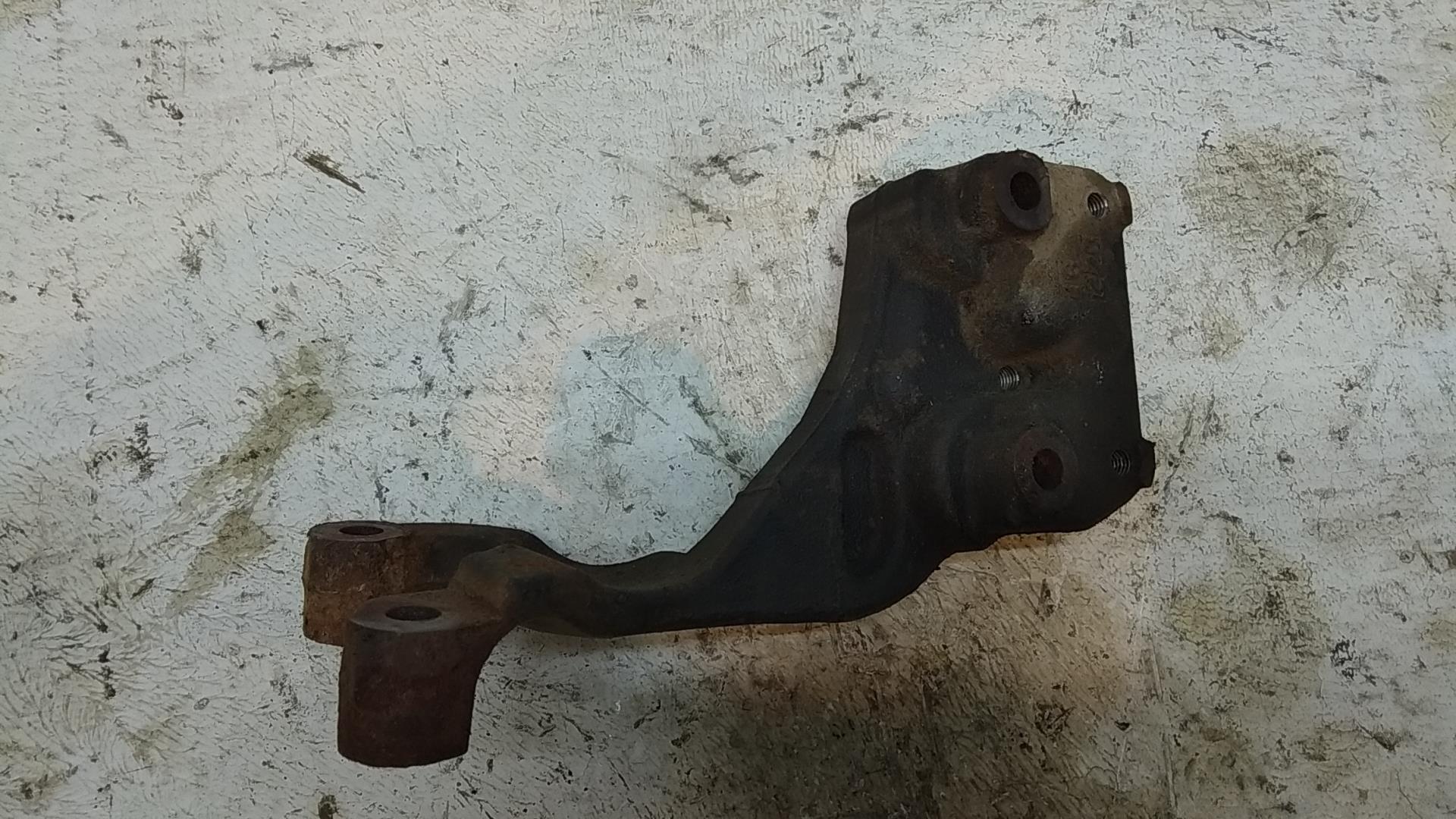 Кронштейн (сопут. товар)