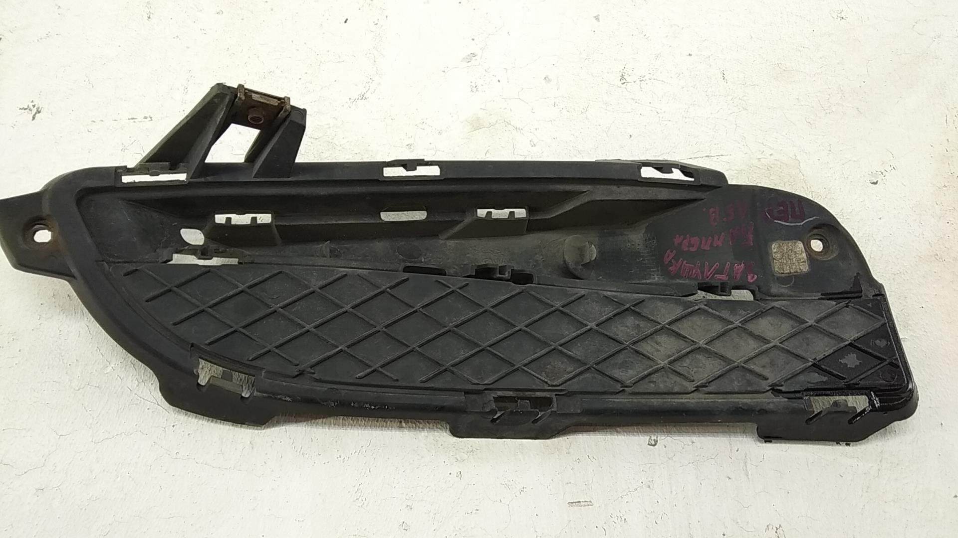 Решетка в бампер левая