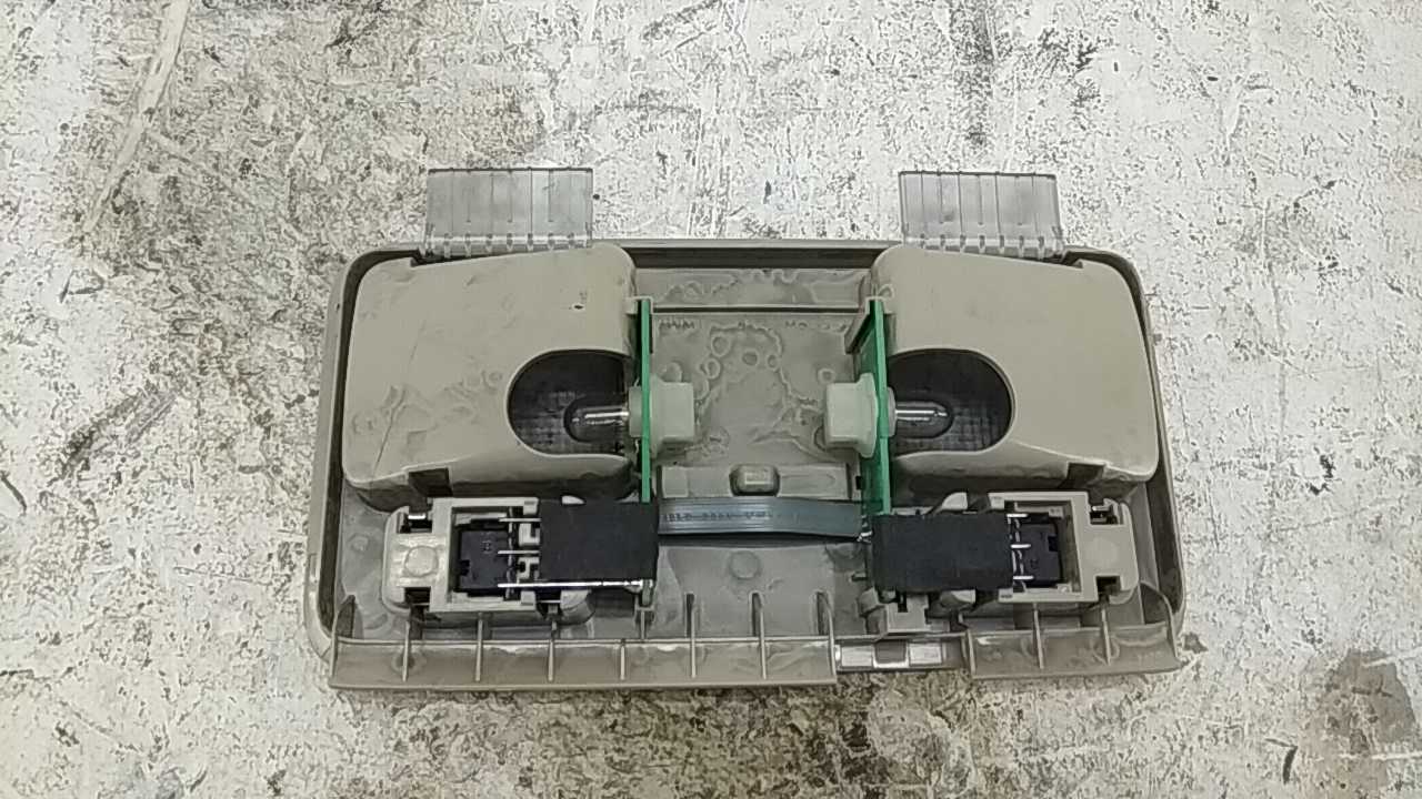 Плафон салонный