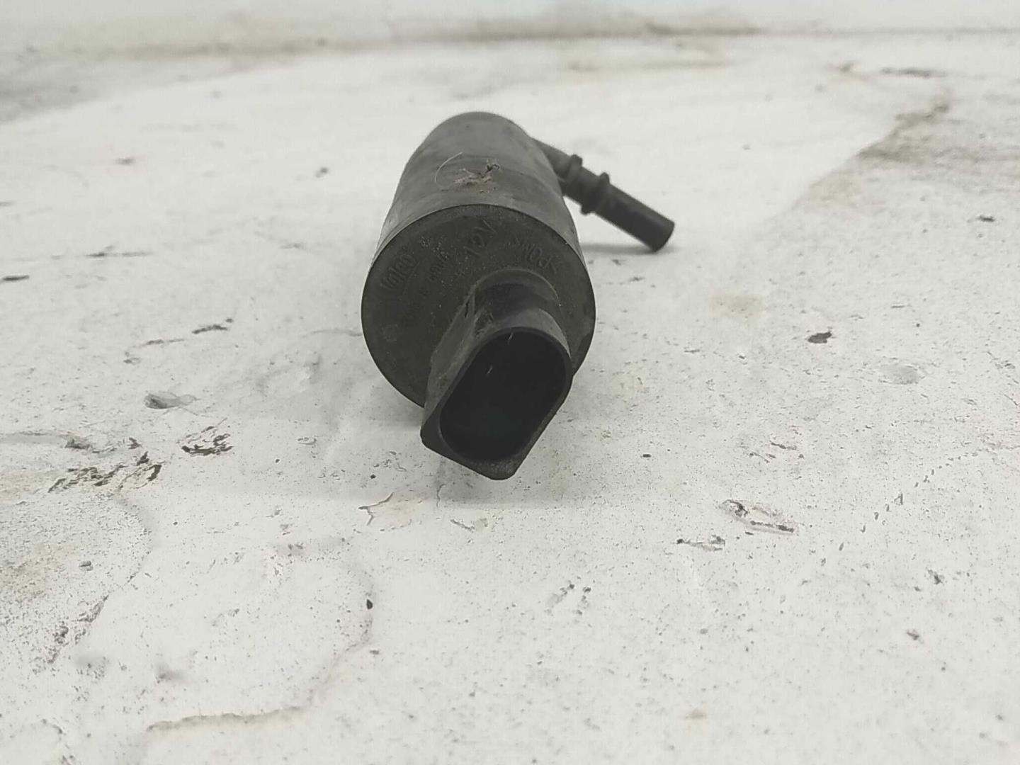 Насос омывателя фар