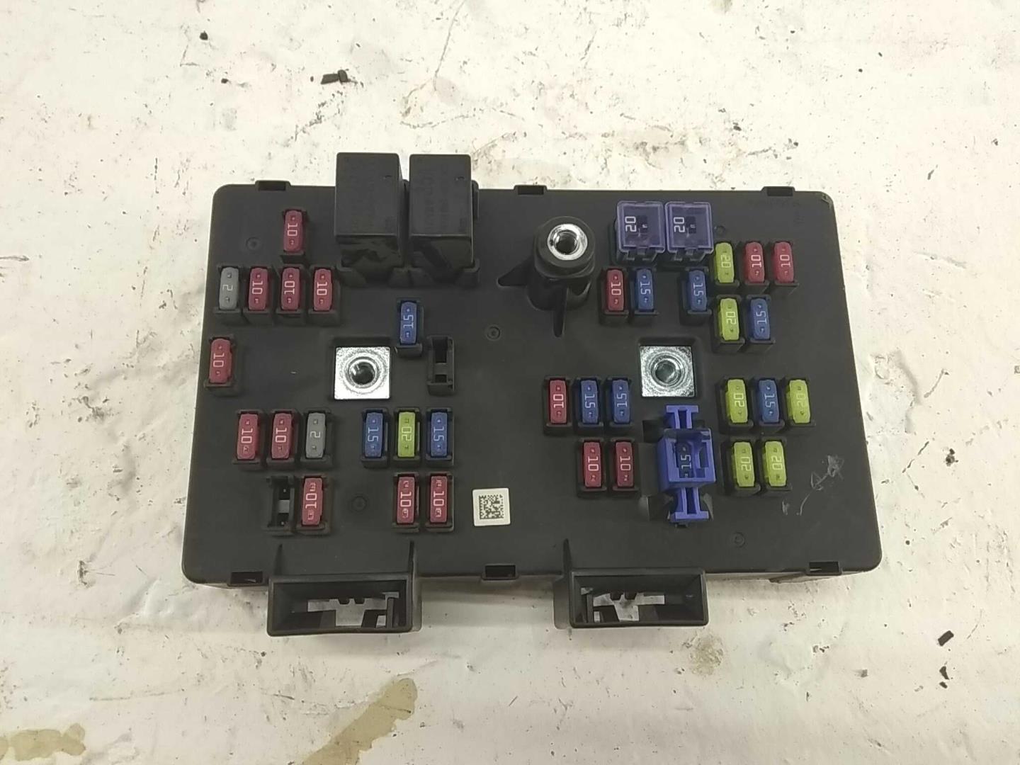 Блок предохранителей