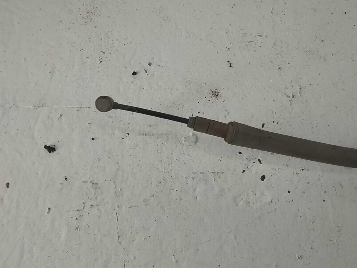 Трос стояночного тормоза левый